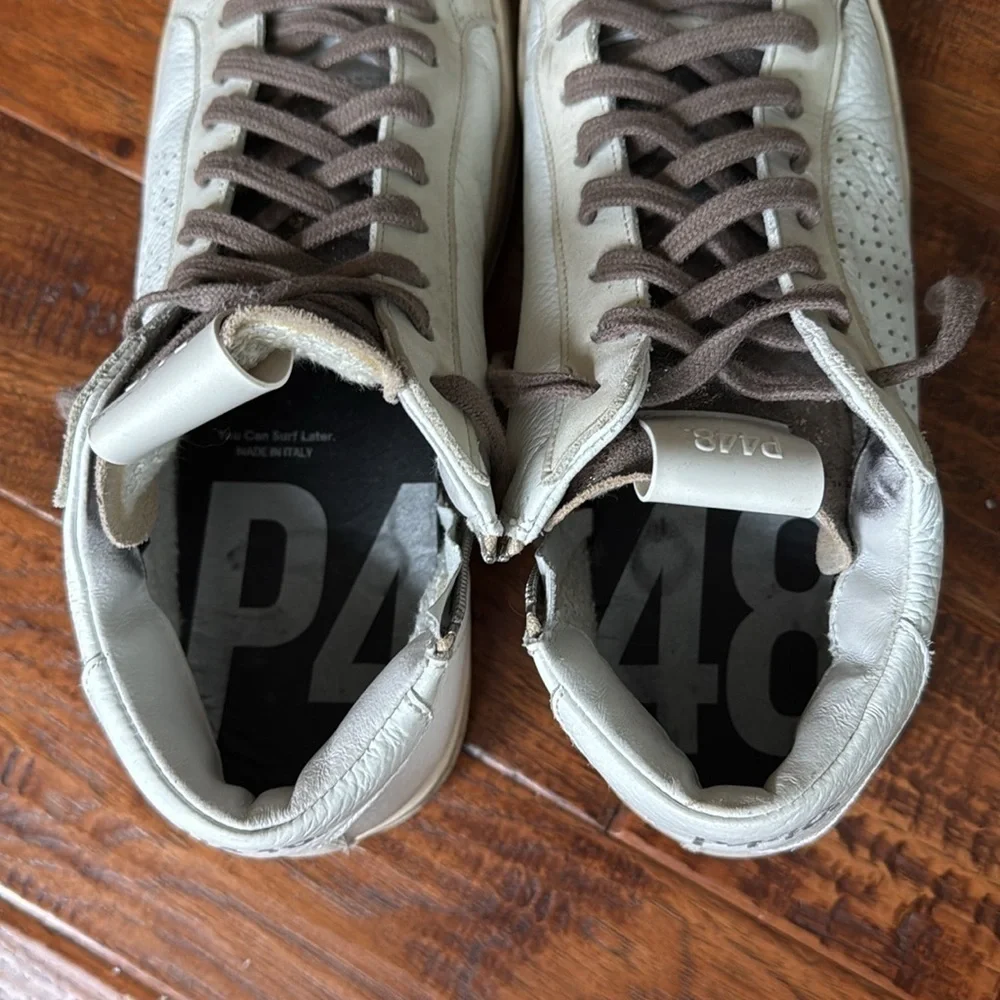 P448 Jack white and cream sneaker shoe, size 41
